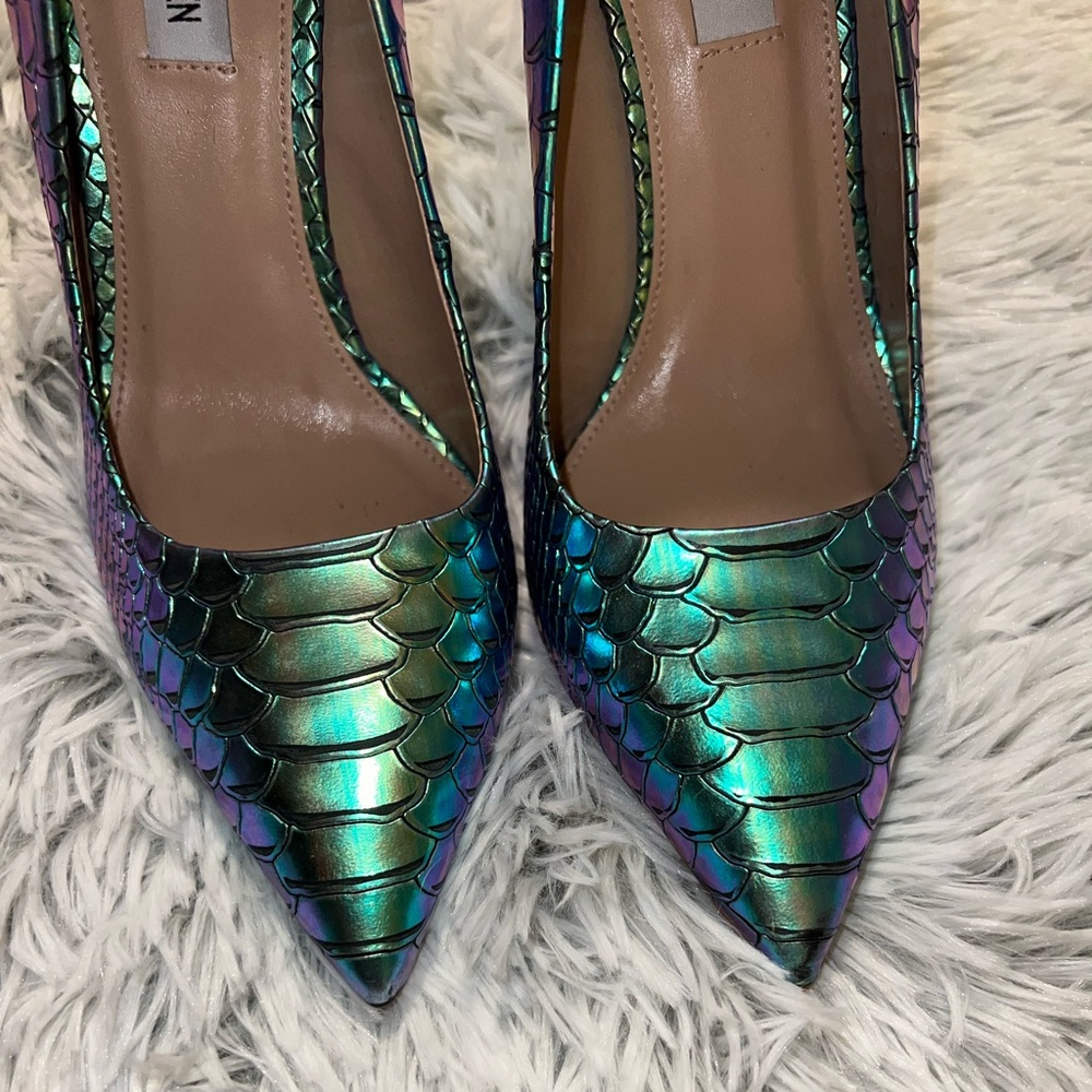 Steve Madden Chromorphous Snakeskin Heels - Picture 5 of 11
